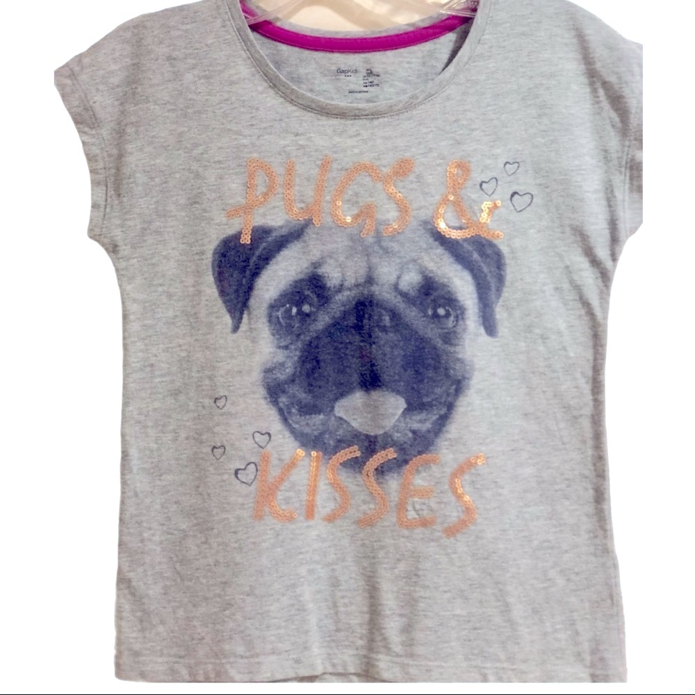 GapKids ‘PUGS & KISSES’ in gold sequins with a pug graphic Heather grey tee L